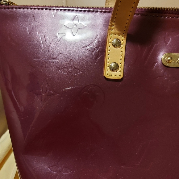 LV Bellevue PM tote Bag - Picture 2 of 16